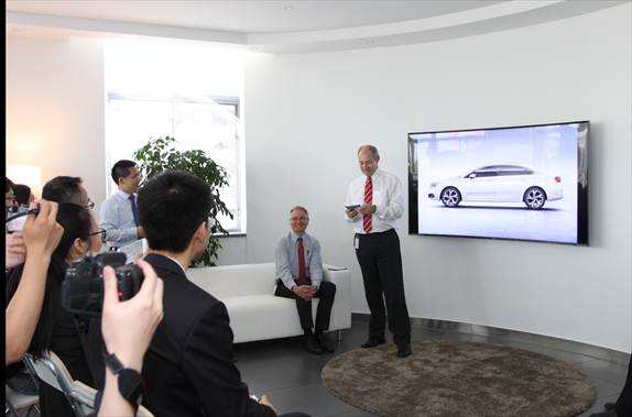 巴斯特的极致天窗工艺j9九游会入口遇见伟(图5) 巴斯特的极致天窗工艺j9九游会入口遇见伟(图5)