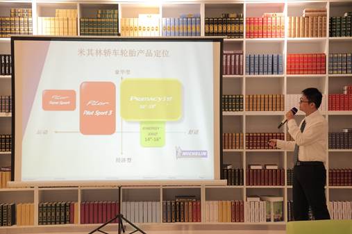 巴斯特的极致天窗工艺j9九游会入口遇见伟(图28) 巴斯特的极致天窗工艺j9九游会入口遇见伟(图28)