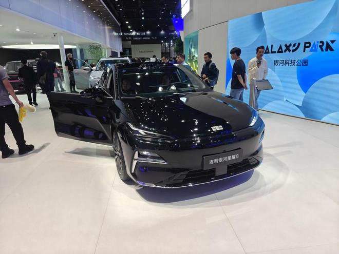 面升级OTA赋能智慧出行新境界九游会j9ag星耀8智能座舱全(图2)